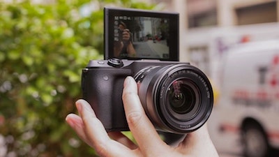 How To Choose The Best Camera For Vlogging